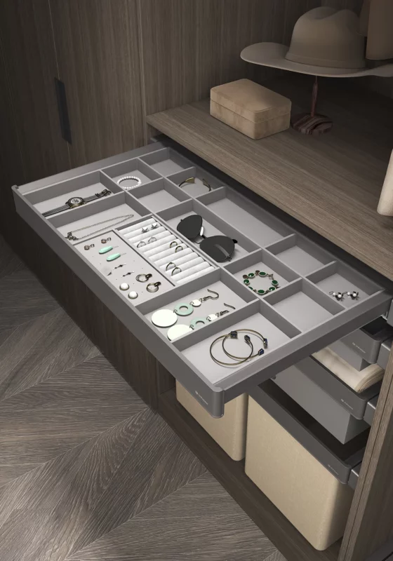 Bathroom makeup storage